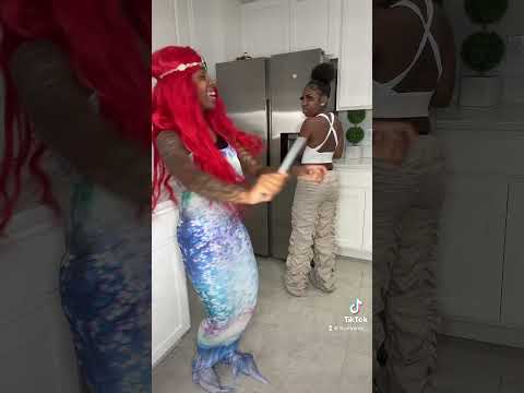 ACTING LIKE “ GHETTO “ LITTLE MERMAID & DANCING HORRIBLE UNTIL MY GIRLFRIEND NOTICES ! 🤣 #rkgang