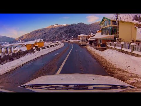 filmare pe drum. drum Poiana Largului- Petru Vodă iarna (Neamt)