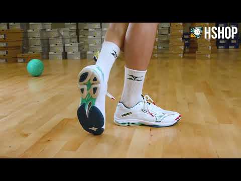 Mizuno Wave Lightning Z7