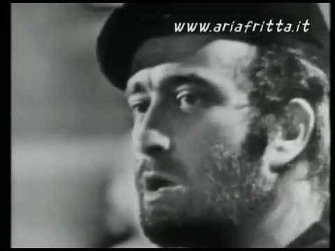 Lucio Dalla - Piazza grande.mp4
