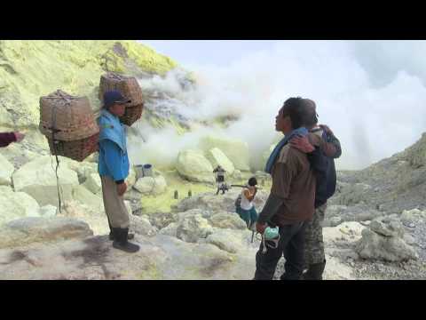 Workers inside the Ijen Crater