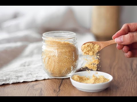 HOW TO MAKE VEGAN PARMESAN