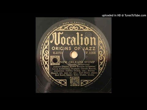 Johnny Dodds' Black Bottom Stompers  "New Orleans Stomp"  (1927) -  Vocalion 1008
