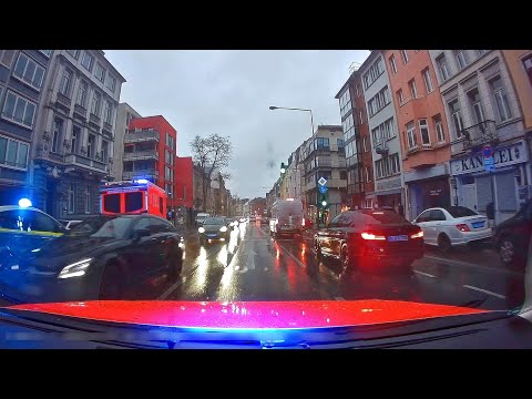 [INSIDE VIEW] Einsatzfahrt im Regen durch Aachen - MTD auf Einsatzfahrt