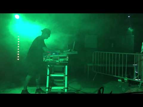 WEI 2015 Live Mix Mason - Papapapa x Daft Punk  - Get Lucky Mashup