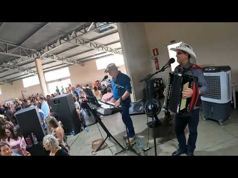 BANDA CONEXÃO 1OO %FORRÓ EM PRESIDENTE OLEGARIO MINAS GERAIS 