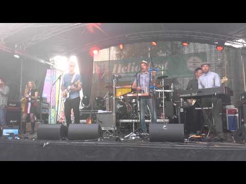 Masons Arms - Nach Hause (live auf dem Heliosfest 2015 in Ehrenfeld)