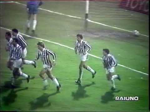 23/11/1988 Uefa Cup Round 3 1st leg RFC LIEGE v JUVENTUS