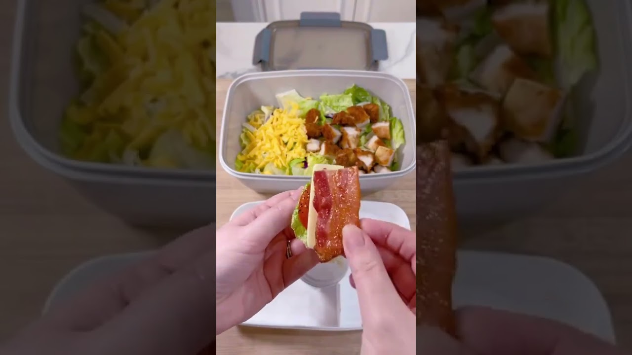 Make your significant other a salad of love with the #caperci adult salad bento box!#bentbox