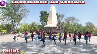 Download lagu It Must Been Love LD Chor Nanny NS/@nannyngaeran(INA)Sept2026.Salam @geudruekdanceclub5962 🥰🙏 mp3