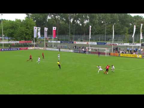 Melvin Grootfaam met een weergaloze solo