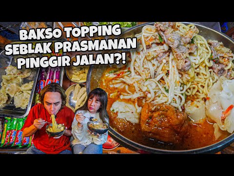 MALEM2 MAKAN BAKSO TOPPING SEBLAK PRASMANAN GEROBAKAN PINGGIR JALAN?!