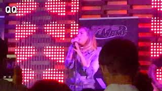 [RARE] Leona Lewis - Bleeding love - live at Dirty Martini Bar (London October 17th 2015)