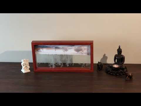 Making a moving sand picture