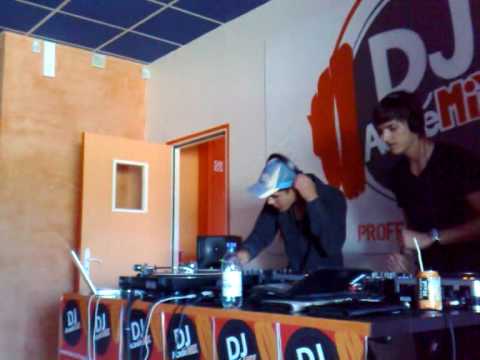 DJ ANGEEZ & DJ SYLVAN JAMS à la DJ ACADEMIX Part3