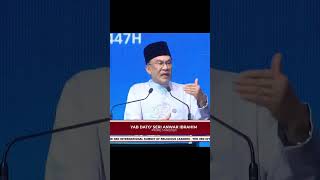 Anwar Ibrahim Warns of ‘Post-Normal Times’ as Religious Leaders Gather for Peace Summit