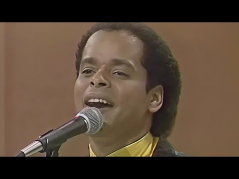 SANDY REYES -COMO AGUA CALIENTE-(Remasterizado)