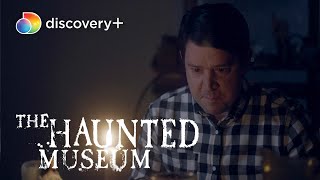 Demon Mom Is Home For Dinner | The Haunted Museum | discovery+