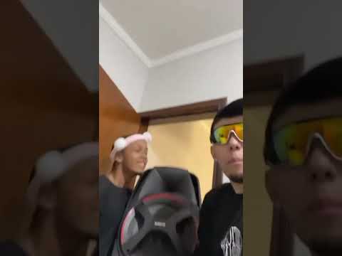 #ryutherunner escutando "red dot" do #yunk vino #ttf #trapsp #trapbr ,#viral ,#trap #fyp #2023