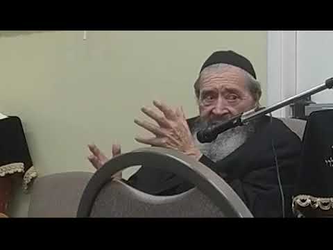 Rav Elimelech Bluth - Some Davening Hanhagos of Rav Moshe Feinstein, zt"l