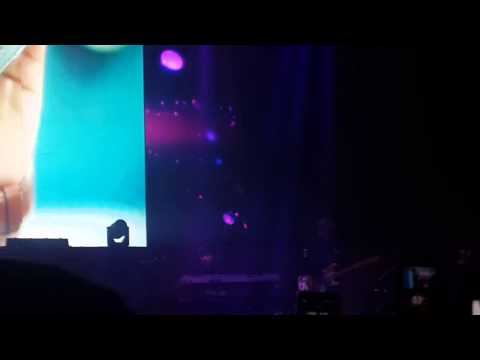 SanE(산이), 레이나 - 한여름밤의 꿀 (Brandnew Year 2014 Live)