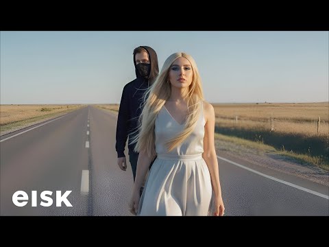 Elian Skye - THE CALLING (Official Lyrics Video)