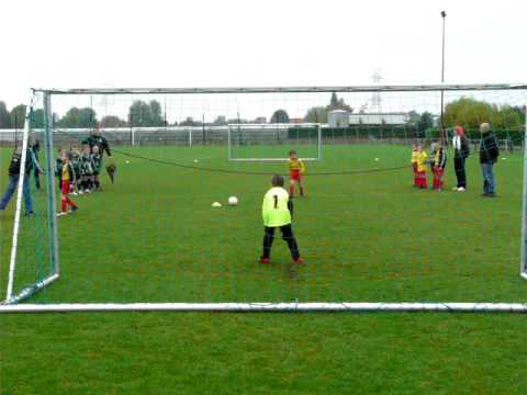 JULES VERHOEVEN SCOORT