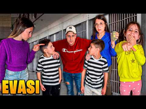 AURORA E PAPÀ MIKE SCOPRE CHE JOHAN E MATTIA SONO SCAPPATI DI PRIGIONE E LI CATTURANO CON LE BADDIE!