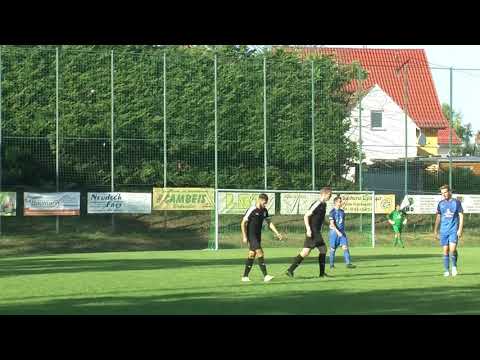 Präziser Kopfball ins lange Eck