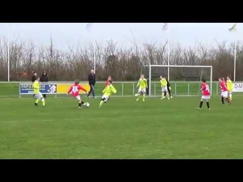 04-04-2015 ; VV Wemeldinge E3 - SV Walcheren E7, eerste helft