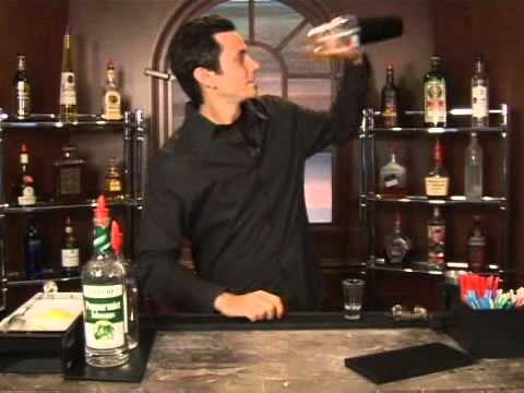 How to Make the Absolut Pepper Vodka Drink