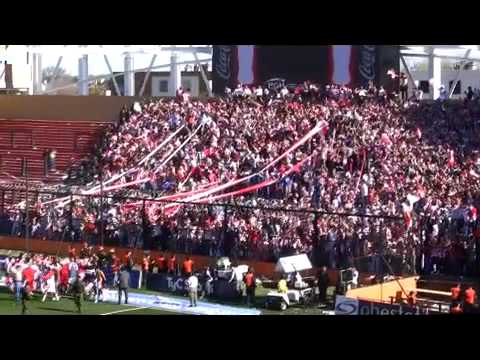 "Unión también ganó en las tribunas" Barra: La Barra de la Bomba &bull; Club: Unión de Santa Fe &bull; País: Argentina
