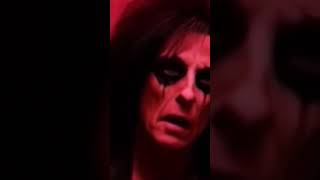A Runaway Train - Alice Cooper
