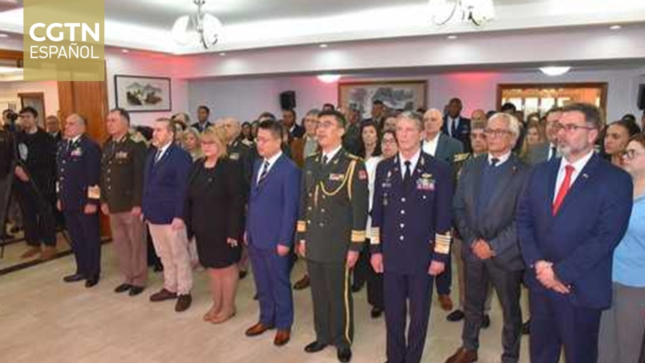 China y Uruguay destacan pasos firmes en sus relaciones diplomática, política, comercial y cultural