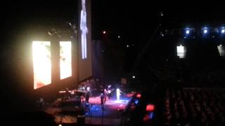 Dolly Parton- Banks of the Ohio Live Belfast