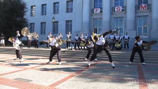 preview picture of video 'Cal Band Drumline Sproul Hall Rally vs. UCLA 2014 Berkeley California'