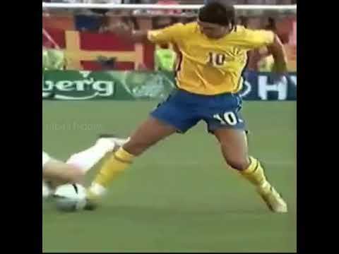 Zlatan Ibrahimovic VS Jaap Stam