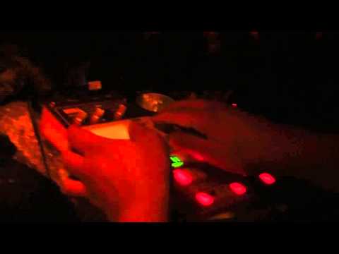 P Slang -live- @ Raw Nuts Night #4 M-Bia Berlin - 12.04.2013