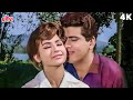 इस गाने में हेलेन और मनोज कुमार का कभी �