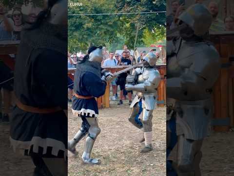 “Accident... ”.Fortunately no one was injured！ #hmb #medieval #medievalcombat #buhurt