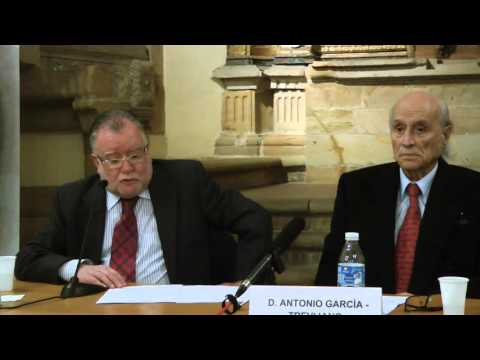 Nº 3 ½ Manuel de Cimavil  Conferencia Antonio García Trevijano ATENEO JOVELLANOS Gijón Asturias