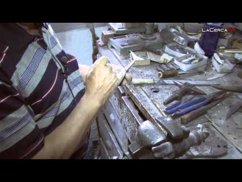 Making a handmade pocket knife from Albacete by master Manuel Fernández Panadés