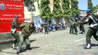 Download lagu Lagu Mars Polisi Militer Indonesia mp3