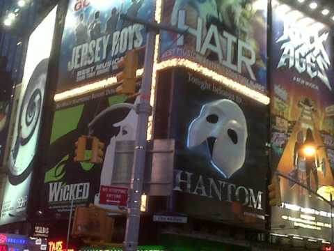 The Killers vs Muse- Somebody Told The Resistance