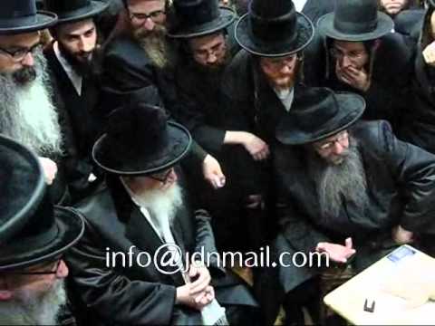 Skvere Rebbe @ Bnei Torah Sanz for Nichum Aveilim - Iyar 5771