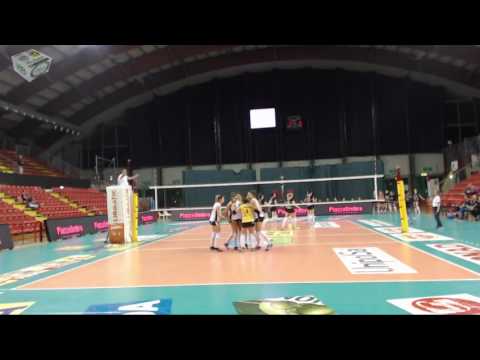 23 SERIE B1F GIRONE C TUUM PERUGIA VOLLEY COVEME S.LAZZARO VIP BO