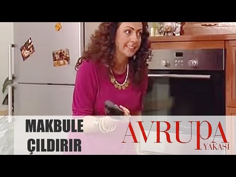 Avrupa Yakası 138.Bölüm - Makbule Burhan'ı Terlikle Dövüyor