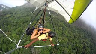 preview picture of video 'Voo Duplo de Asa Delta no Rio de Janeiro. voando com Vanessa Rangel'
