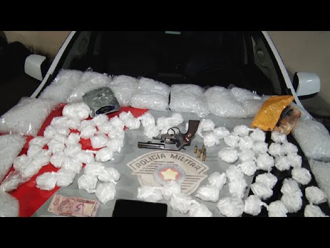 PM apreende grande quantidade de droga no Jardim Novo I