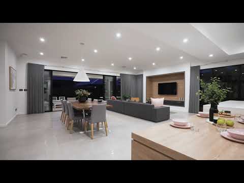 Lakewood Platinum | Home Group Display Home